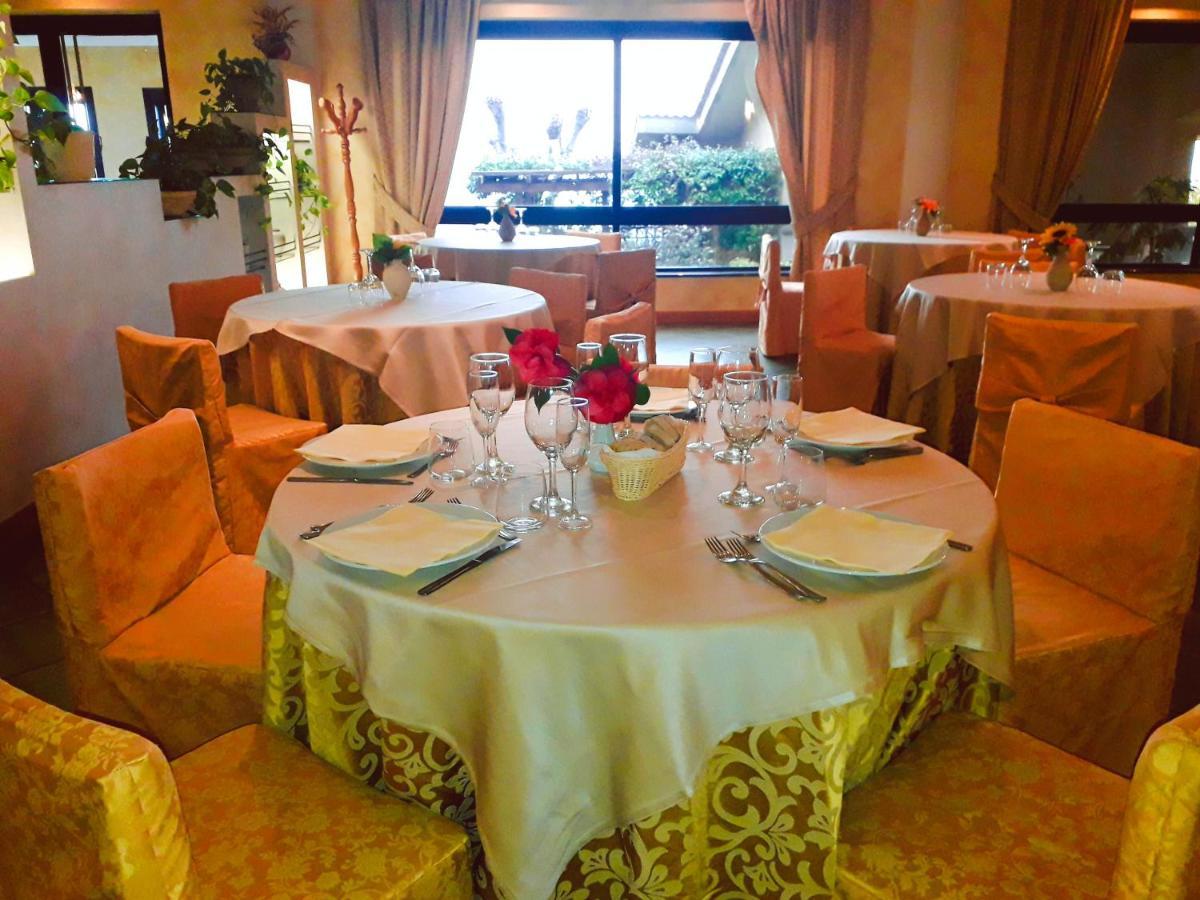 La Bastia Hotel & Resort サリアーノ・ネル・チミーノ エクステリア 写真