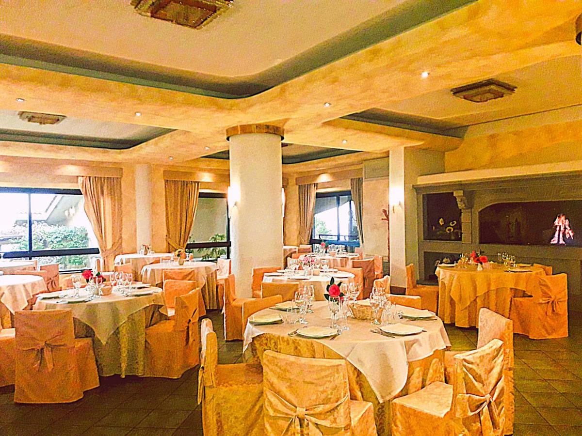 La Bastia Hotel & Resort サリアーノ・ネル・チミーノ エクステリア 写真