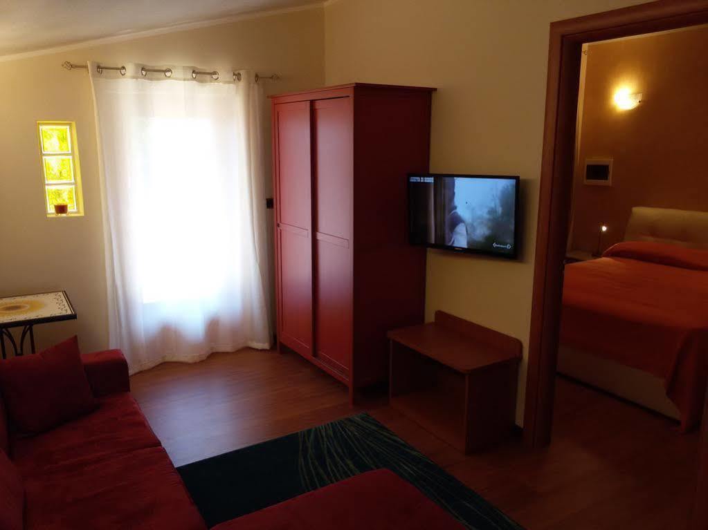 La Bastia Hotel & Resort サリアーノ・ネル・チミーノ エクステリア 写真